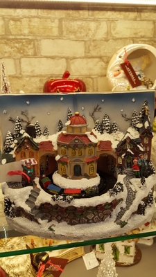 Салон подарков и предметов декора «Артхолл»