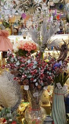 Салон подарков и предметов декора «Артхолл»