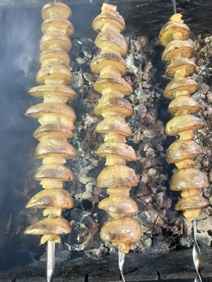 По Вашим многочисленным просьбам! Шашлычный рай и вкусная армянская кухня от кафе «Три льва» со скидкой 50%! По Вашим многочисленным просьбам! Шашлычный рай и вкусная армянская кухня от кафе «Три льва» со скидкой 50%!