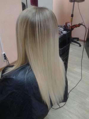 Кератиновое выпрямление волос, окрашивание, стрижки, услуги для бровей и ресниц в салоне «Венеция» со скидкой до 71%! Кератиновое выпрямление волос, окрашивание, стрижки, услуги для бровей и ресниц в салоне «Венеция» со скидкой до 71%!