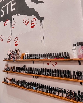 Студия красоты Анастасии Байрамовой «ЗдрасьтеНакрасьте» дарит скидки до 50% на ногтевой сервис и на наращивание ресниц! Студия красоты Анастасии Байрамовой «ЗдрасьтеНакрасьте» дарит скидки до 50% на ногтевой сервис и на наращивание ресниц!