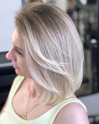 Окрашивания и стрижки от мастерской красоты Наташи Свечниковой со скидками до 30%! Окрашивания и стрижки от мастерской красоты Наташи Свечниковой со скидками до 30%!