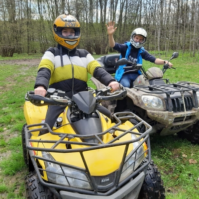 Веселые прогулки на питбайках, квадроциклах и скутерах от «Квадро Мото» со скидками до 65%!