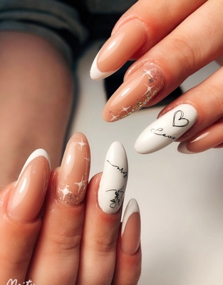 Идеальные реснички, брови, ногти со скидкой до 63% в студии красоты «Royal»!