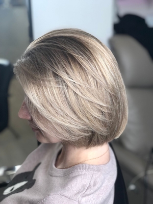 Окрашивания и стрижки от мастерской красоты Наташи Свечниковой со скидками до 30%! Окрашивания и стрижки от мастерской красоты Наташи Свечниковой со скидками до 30%!