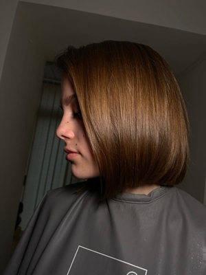 В салоне красоты «Венера» Вам сделают шикарное окрашивание, красивые ногти, брови и прическу со скидкой до 57%!