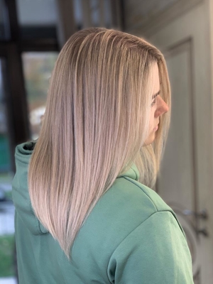 В салоне красоты «Венера» Вам сделают шикарное окрашивание, красивые ногти, брови и прическу со скидкой до 57%!