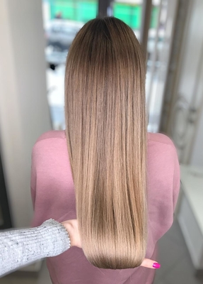 В салоне красоты «Венера» Вам сделают шикарное окрашивание, красивые ногти, брови и прическу со скидкой до 57%!