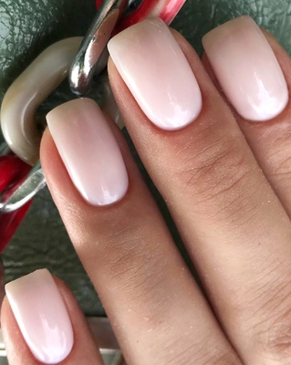 В салоне красоты «Венера» Вам сделают шикарное окрашивание, красивые ногти, брови и прическу со скидкой до 57%!