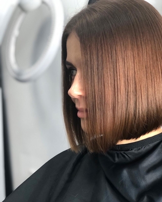 Окрашивания и стрижки от мастерской красоты Наташи Свечниковой со скидками до 30%! Окрашивания и стрижки от мастерской красоты Наташи Свечниковой со скидками до 30%!