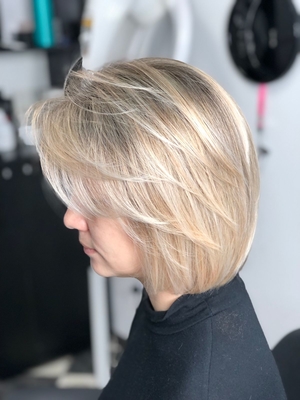 Окрашивания и стрижки от мастерской красоты Наташи Свечниковой со скидками до 30%! Окрашивания и стрижки от мастерской красоты Наташи Свечниковой со скидками до 30%!