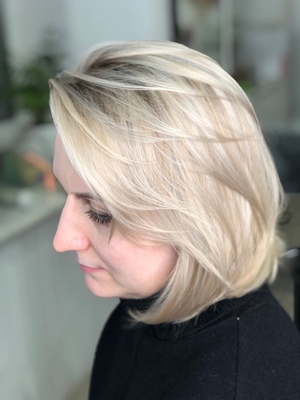 Окрашивания и стрижки от мастерской красоты Наташи Свечниковой со скидками до 30%! Окрашивания и стрижки от мастерской красоты Наташи Свечниковой со скидками до 30%!