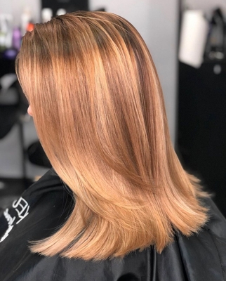 Современные техники окрашивания и стрижки в салоне красоты «Women`s Kontora» со скидками 30%!