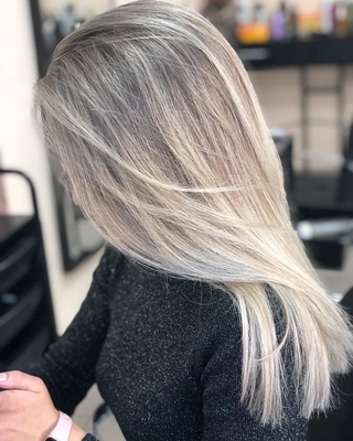 Современные техники окрашивания и стрижки в салоне красоты «Women`s Kontora» со скидками 30%!