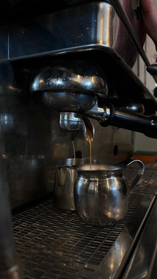 Вкусное предложение от кафе «Лампа» со скидкой до 50%!