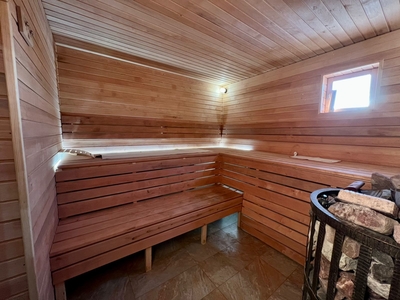 Дом с баней