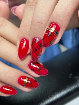 Будь неотразима с салоном красоты «SАХАР» со скидкой до 70%