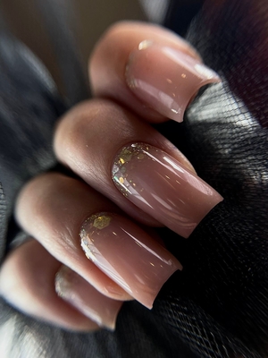 Маникюр, педикюр и обучение в студии «Royal Nails» со скидкой до 50% Маникюр, педикюр и обучение в студии «Royal Nails» со скидкой до 50%