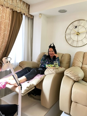 Маникюр, брови и ресницы в студии «Royal Nails» со скидкой до 60% Маникюр, брови и ресницы в студии «Royal Nails» со скидкой до 60%