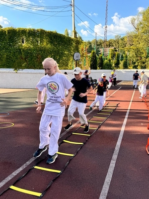 Занятия в академии каратэ «BLACK BELT» со скидкой 75%!