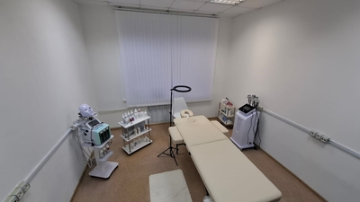 «Lady in Red»: косметологические процедуры со скидкой до 52% «Lady in Red»: косметологические процедуры со скидкой до 52%