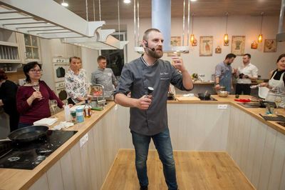 Петух в вине кулинарное шоу