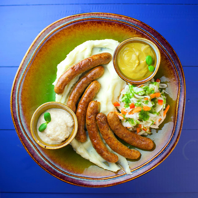 Гастрономические шедевры от крутого шеф-повара и акция 1+1 на коктейли в «James`on bar»!