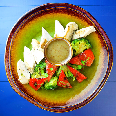 Гастрономические шедевры от крутого шеф-повара и акция 1+1 на коктейли в «James`on bar»!