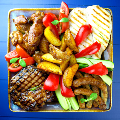 Гастрономические шедевры от крутого шеф-повара и акция 1+1 на коктейли в «James`on bar»!