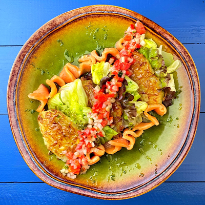 Гастрономические шедевры от крутого шеф-повара и акция 1+1 на коктейли в «James`on bar»!