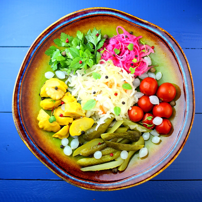 Гастрономические шедевры от крутого шеф-повара и акция 1+1 на коктейли в «James`on bar»!