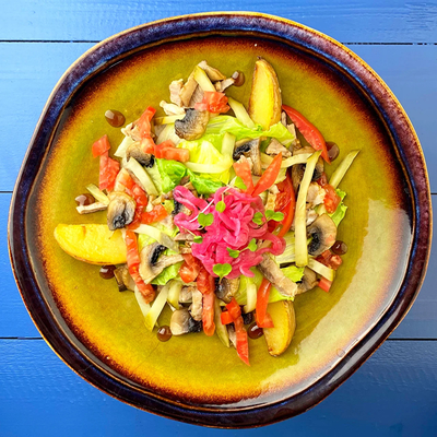 Гастрономические шедевры от крутого шеф-повара и акция 1+1 на коктейли в «James`on bar»!