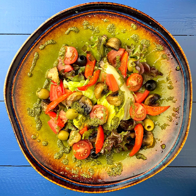 Гастрономические шедевры от крутого шеф-повара и акция 1+1 на коктейли в «James`on bar»!